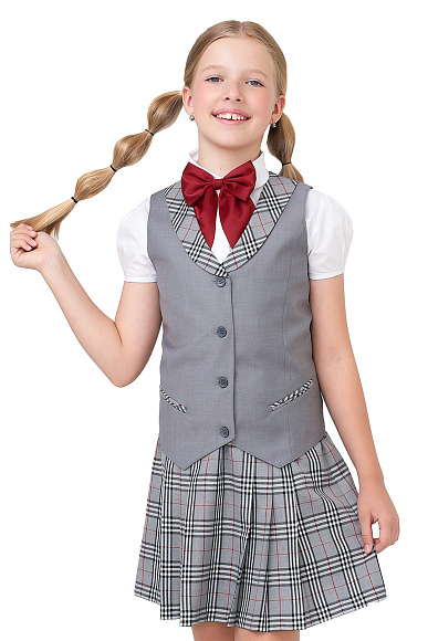 Жилет в серую клетку 2 850 ₽.