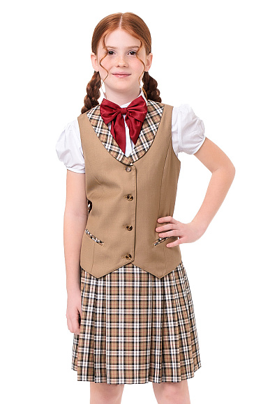 Жилет в бежевую клетку 2 850 ₽.