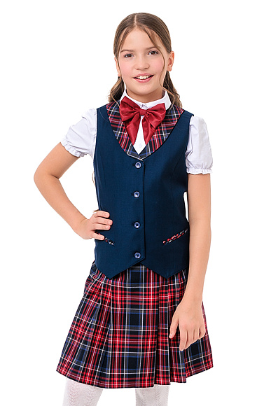 Жилет в синюю клетку с красным 2 850 ₽.