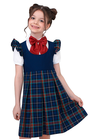 Сарафан в зеленую клетку 3 800 ₽.