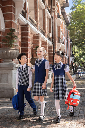 Жилет для девочки РОЗА цвет клетка БКК 